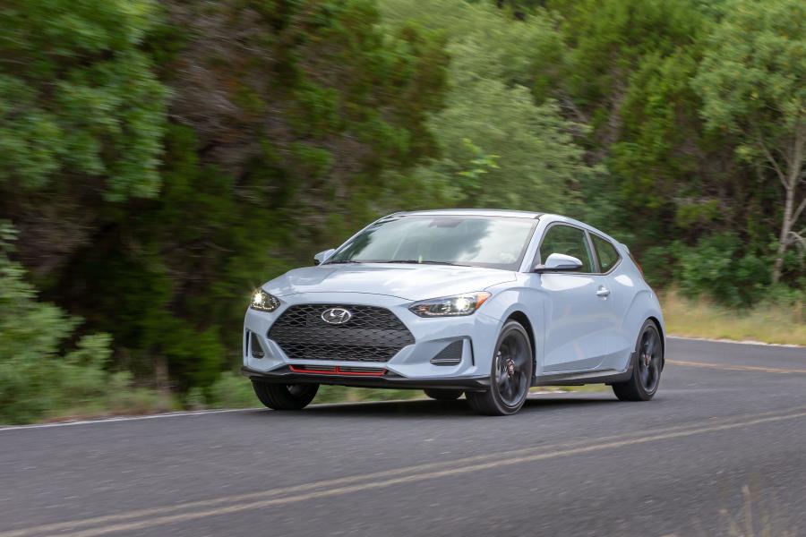  Hyundai Veloster Turbo R-Spec 2018 года  (NA) (фото 42 из 44)